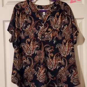 Plus size women's blouse. Size 2X